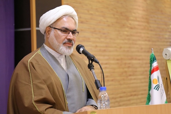 لابدّ من الإستناد بالقواميس الإسلامیة في إعداد "ویکي العلوم الإسلامیة"