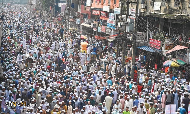 Huge rally in Bangladesh due to Macron's nonsense against Islam 'France Enemy of Muslims'