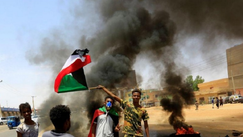 Warga Sudan Demo Tolak Normalisasi Hubungan dengan Israel