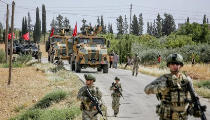 أردوغان يهدد بشن عملية عسكرية جديدة في سوريا ويوجه انتقادات لروسيا