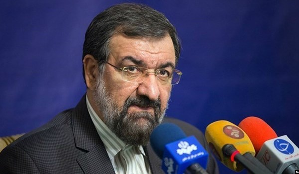 رضائي يدعو الدول الاسلامية الى طرد سفراء فرنسا 