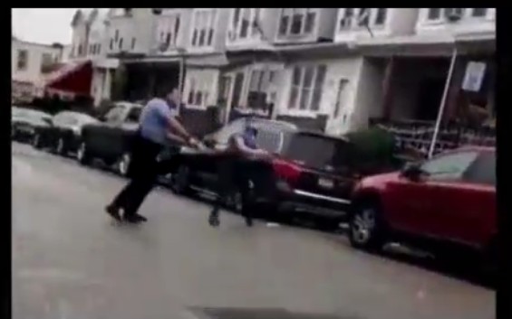 ABD polisi bir siyahi genci daha öldürdü