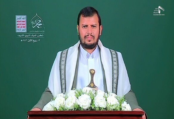 السيد عبد الملك الحوثي: ماكرون ليس إلا دمية من دمى الصهاينة اليهود، يدفعونه للإساءة للإسلام 