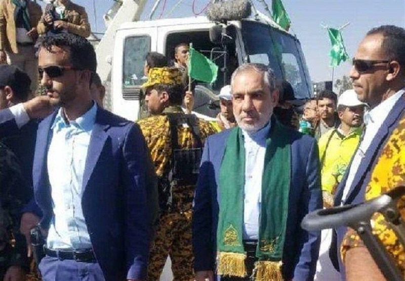 سفير إيران لدى اليمن یحضر الاحتفال بمولد الرسول الكريم (ص) في صنعاء