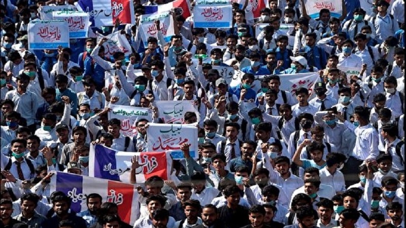 پیغمبر اکرم(ص) کی شان میں گستاخی کے خلاف پوری دنیا سراپا احتجاج