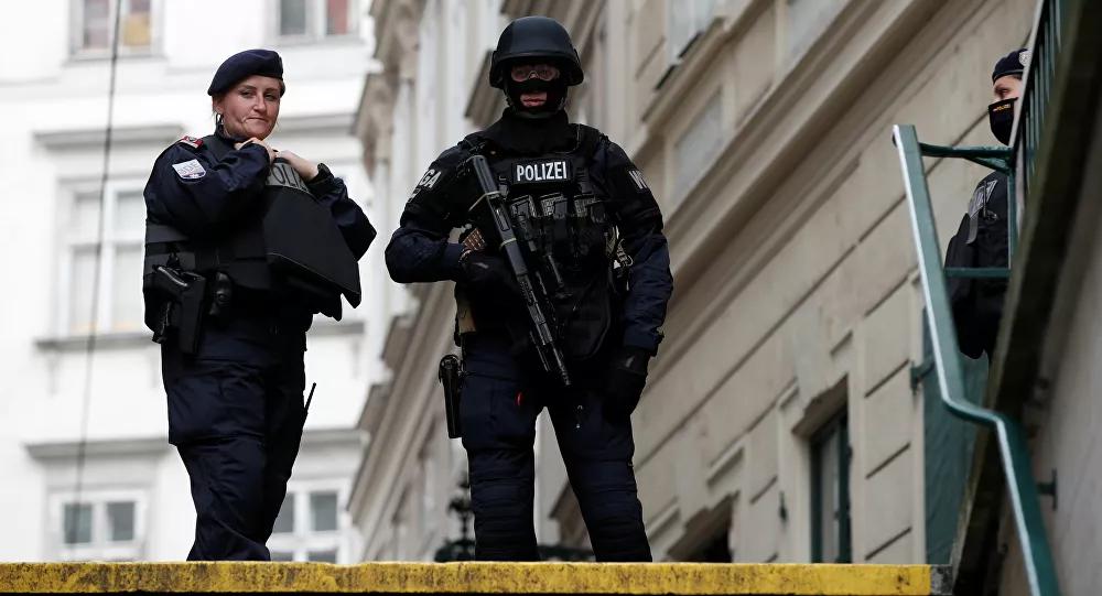 Duas pessoas são presas na Suíça suspeitas de estarem conectadas com ataques em Viena, diz polícia