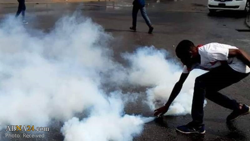 Photos: Nigerian police attack peaceful Free Zakzaky procession in Abuja with tear gas, live ammunition