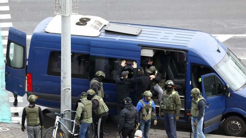 Scompaiono i manifestanti arrestati in Bielorussia