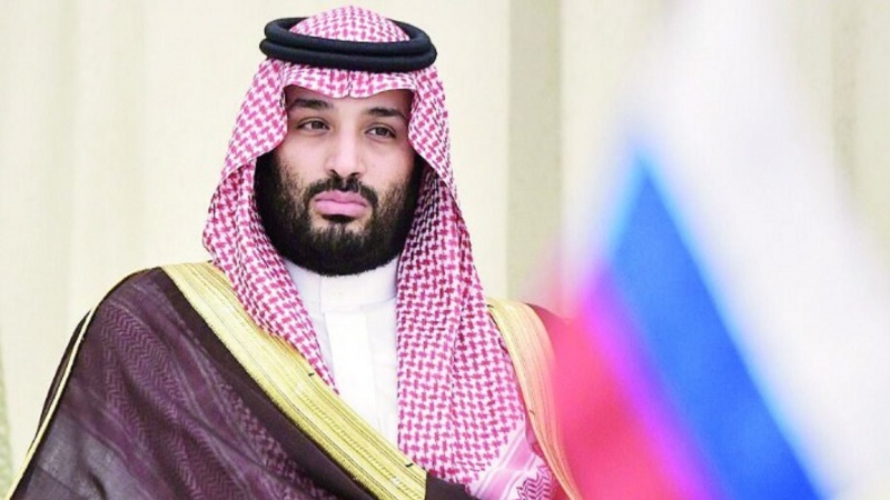 サウジ皇太子が政府の財政危機を認める