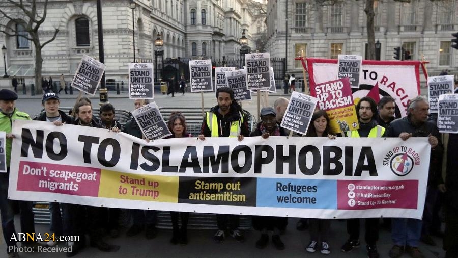Five anti-Islamic Danish far-right activists arrested for plotting to burn holy Quran