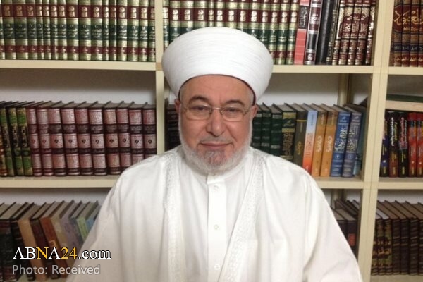 Lebanese cleric: French President Macron wants to identify himself with the American Zionism