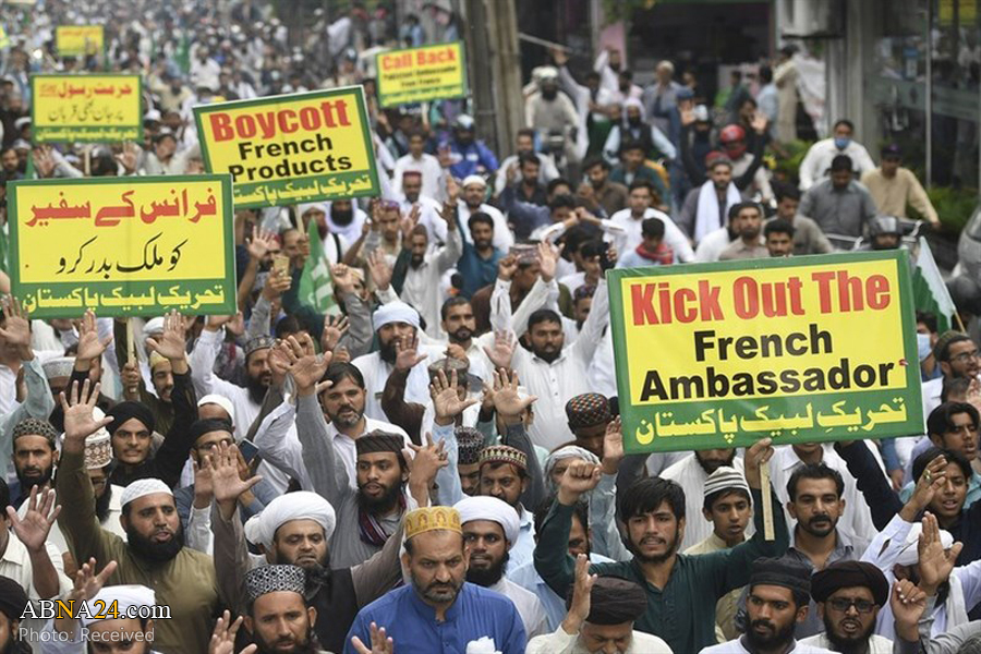 Pakistan govt. under public pressure to expel French envoy over blasphemous cartoons of Prophet Muhammad