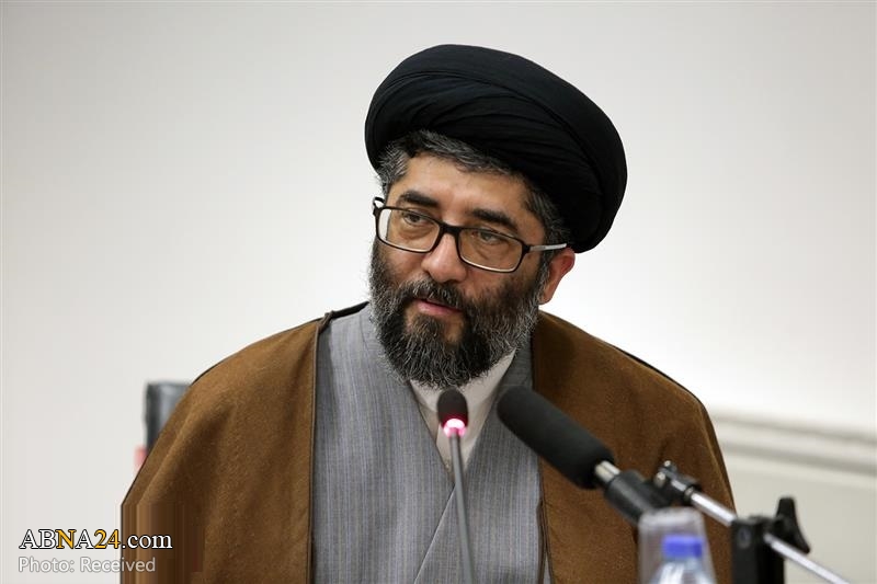 Imam Reza holy shrine donates 36,000 books to cultural, social centers 