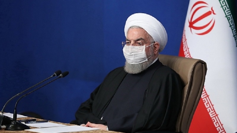 Ruhani: Amerika’nın şimdiki yönetimi cani ve teröristtir