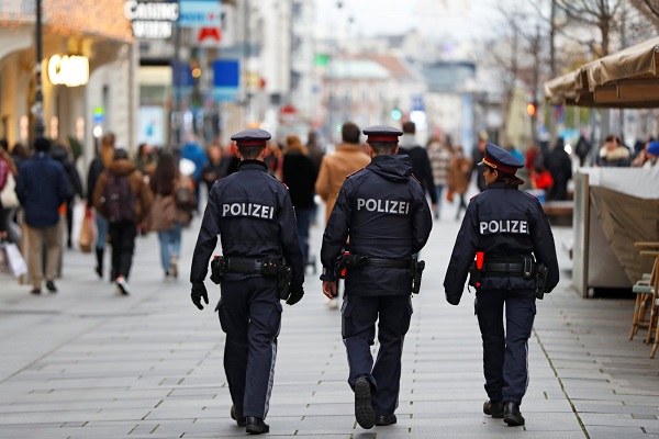 人权组织批评奥地利警察侮辱穆斯林