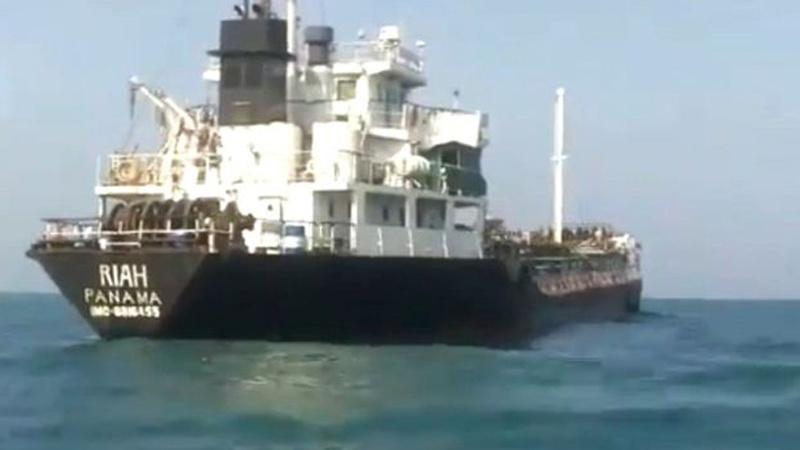 خلیج فارس میں ایرانی فورس نے ایندھن اسمگلنگ کرنے والا جہاز پکڑ لیا