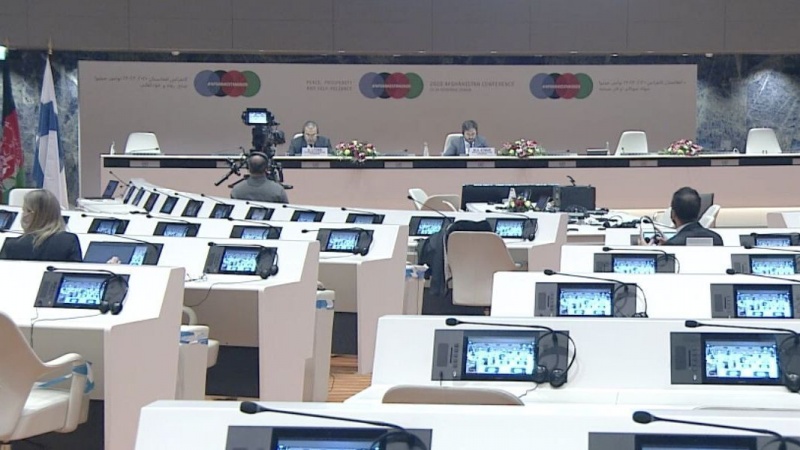 Zarif, Cenevre'de 2020 Afganistan Konferansına katıldı