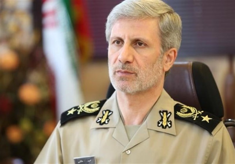 إيران تنتج أكثر المعدات الدفاعية تاثيرا وفاعلية/ تدشين مدمرة إيرانية حديثة ومتميزة