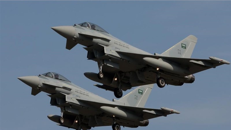 サウジ主導アラブ連合軍の戦闘機がイエメン・マアリブ州を攻撃