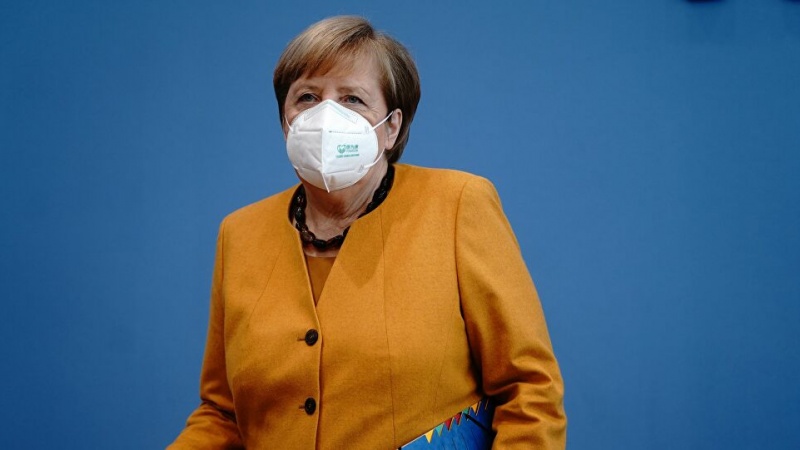 Merkel: AB-Türkiye ilişkilerinde yeterli gelişme kaydedilemedi