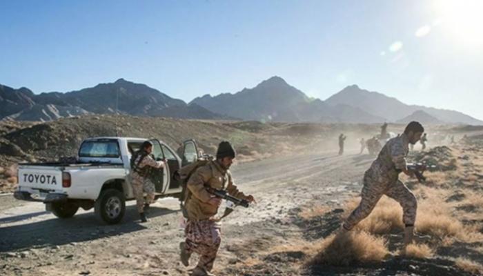 الحرس الثوري يلقي القبض على 3 عناصر ارهابية في شمال غرب البلاد 