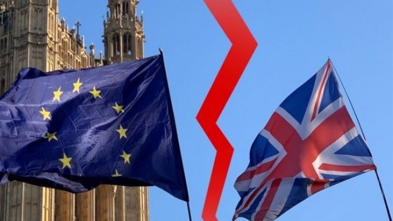 Brexit, l'Ue minaccia Londra: l'interruzione dei commerci dal 1° gennaio