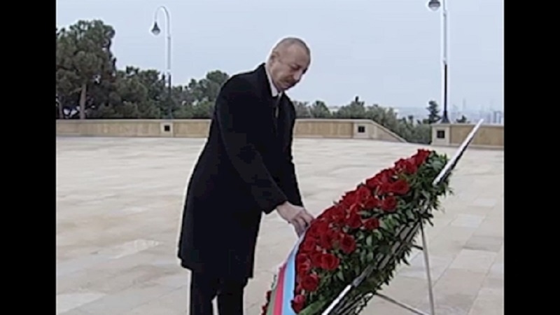 Azerbaycan Cumhuriyeti'nde Karabağ Şehitleri Anıldı