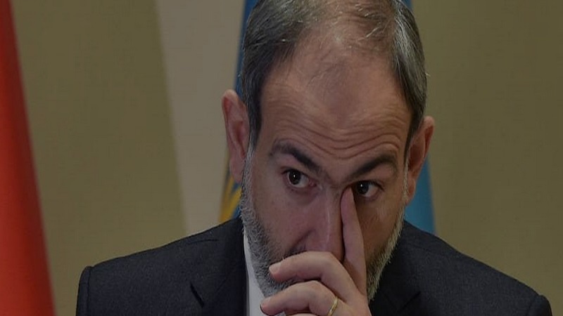 Paşinyanın istefası tələb olunur