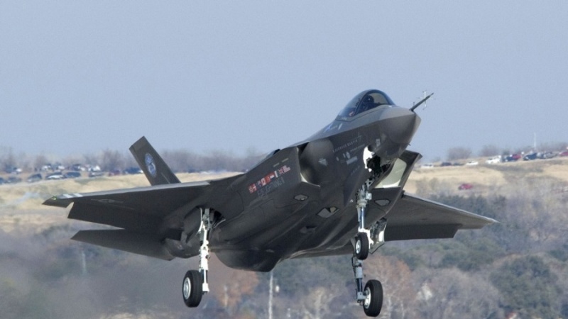 今年度の米国製武器輸出が増加、日本が最大の顧客に