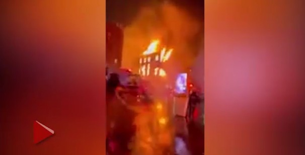 Nerw York'ta tarihi kilise yandı