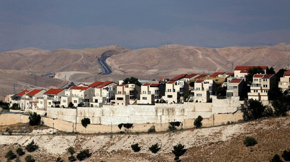 Zionist regime approves plan for building 4 new settlement projects