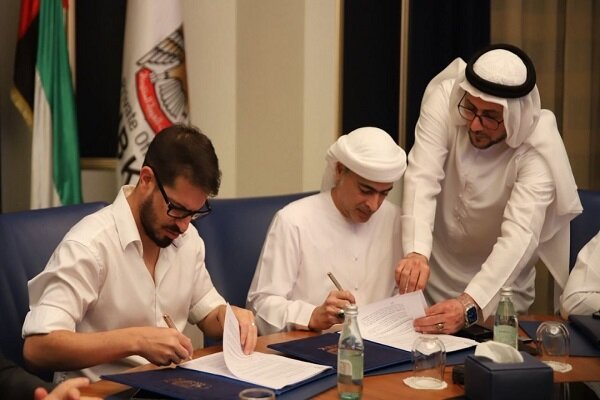 رجل أعمال إماراتي يشتري 50% من  نادي"بيتار القدس" التابع للعدو الصهيوني