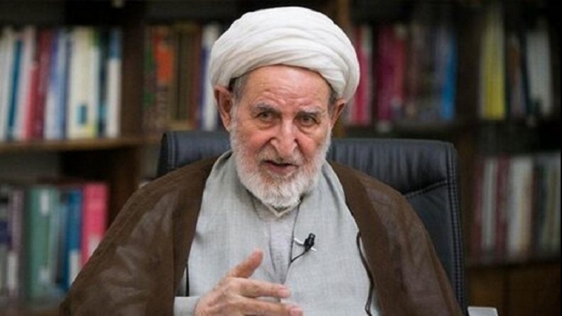 Ayətullah Yəzdi vəfat edib