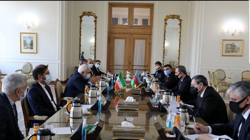 イラン・アゼルバイジャン外相が、地域･国際問題に関して意見交換