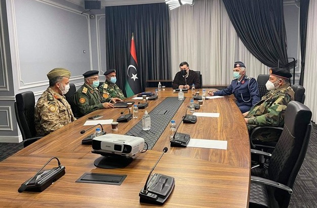 السراج يبحث الترتيبات الأمنية مع ممثلي الوفاق بلجنة 5+5