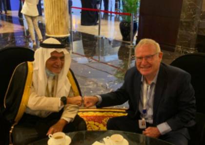 رئيس الاستخبارات الإسرائيلي السابق ينشر صورة له مع "تركي الفيصل"