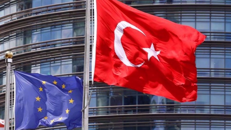 Türkei kritisiert "voreingenommenen und illegalen" Ansatz der EU und droht mit Sanktionen