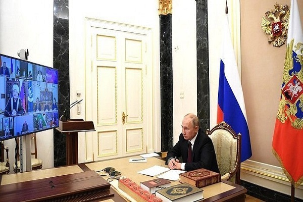 Путин поручил подготовить предложения по празднованию 1100-летия принятия ислама в Болгаре