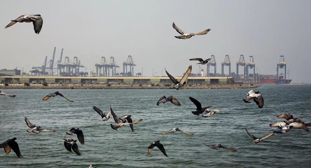Explosão é registrada em navio próximo ao porto de Jidá na Arábia Saudita