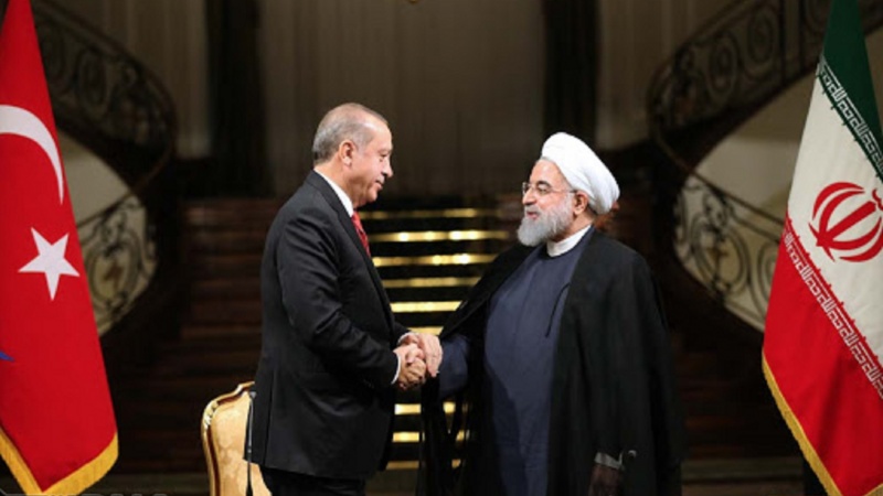 イランとトルコが、米の制裁にも拘わらず貿易を継続