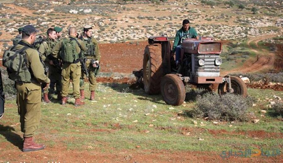 الاحتلال الاسرائيلي يستولي على مركبات زراعية في الأغوار