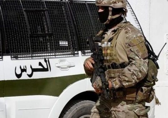 تونس: مقتل عناصر من "الحرس الوطني" أثناء مرافقة موكب وزير الداخلية