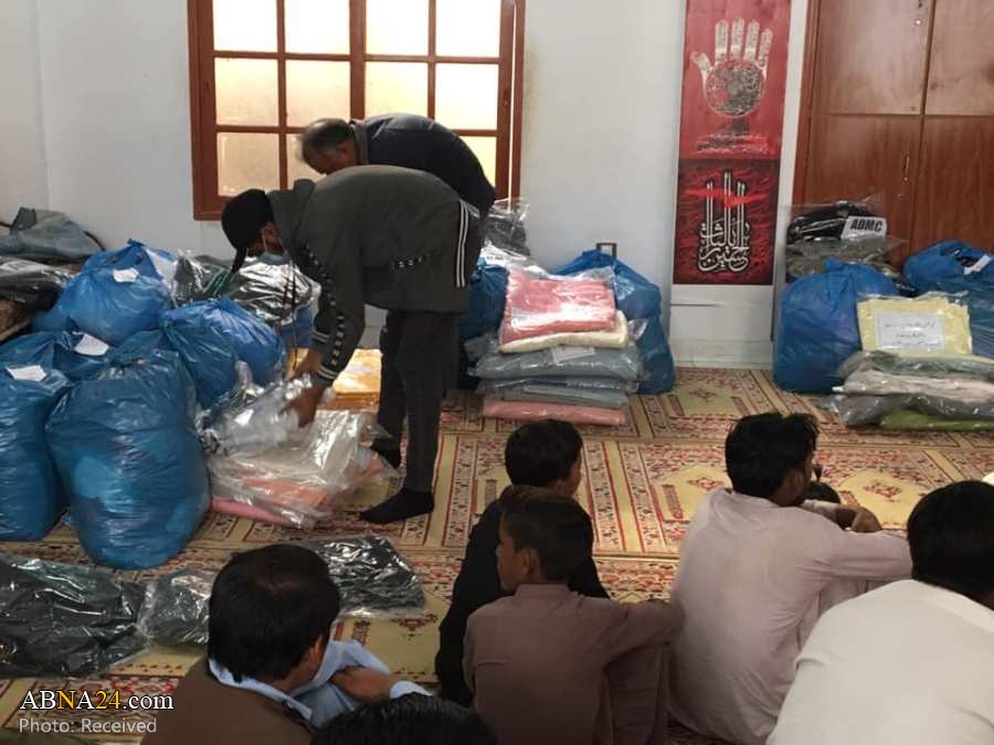 Photos: Distribution of warm clothes to over a thousand needy by MWM of District Malir, Karachi 