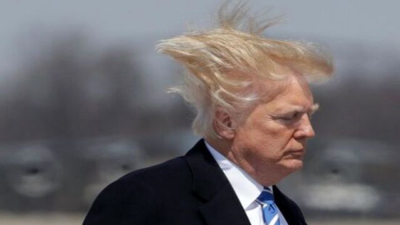 Трамп һөкумәтин бағланмасына мане олмаг үчүн мүвәггәти бүдҹә лајиһәсини имзалајыб