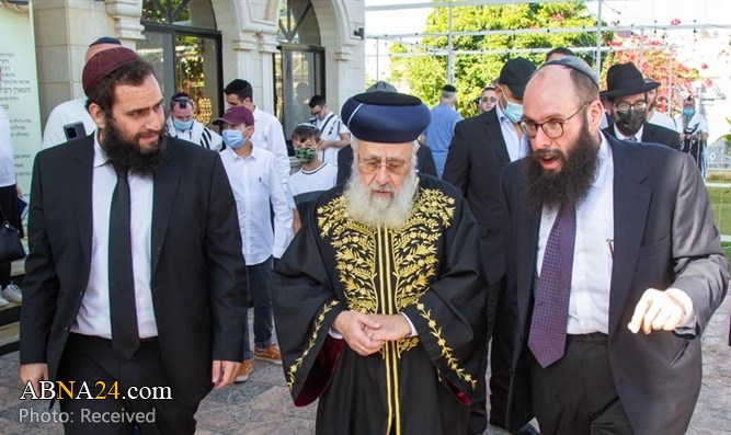 Senior Israeli extremist rabbi inaugurates Jewish nursery school in Dubai, prays for safety of UAE ruling family