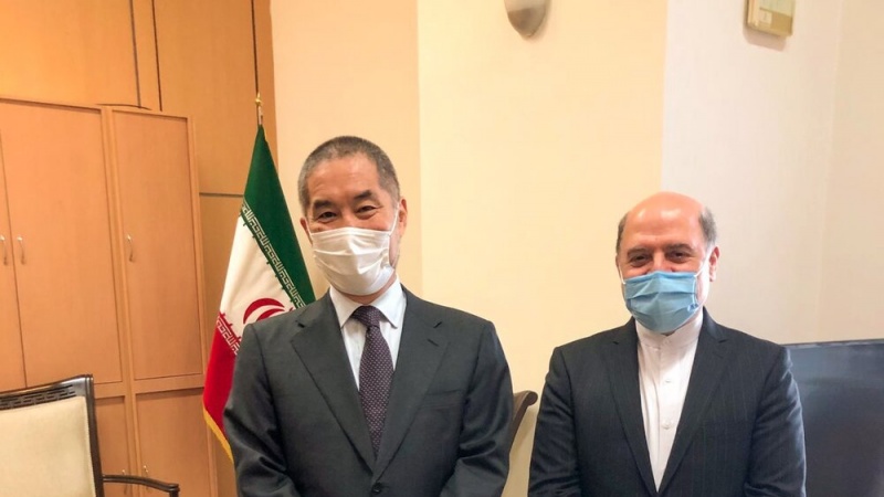駐イラン日本大使、イラン外相補佐官と会談