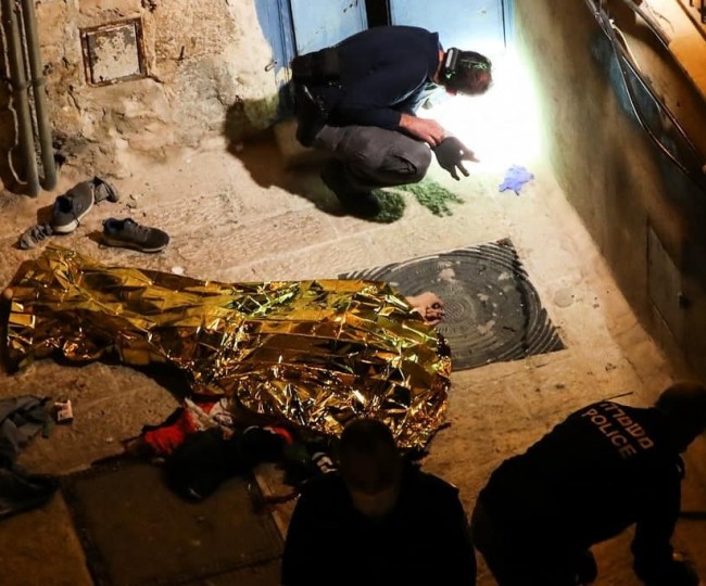 والد الشهيد كميل: عملية ابني في القدس رسالة رفض للتطبيع