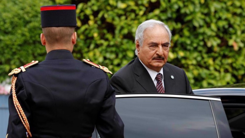 Khalifa Haftar droht, türkische Streitkräfte in Libyen anzugreifen