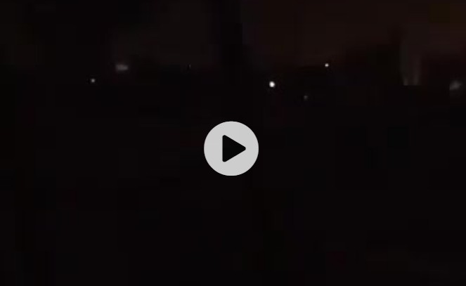 Israelische Kampfjets greifen eine Rehabilitationsklinik und ein Kinderkrankenhaus im Gazastreifen an