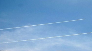مسؤول عراقي يؤكد وجود تحليق مكثف للطيران الحربي في الصقلاوية